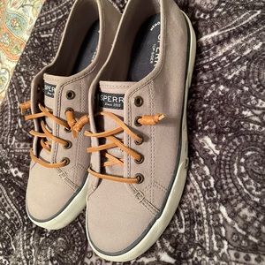 Sperry shoes